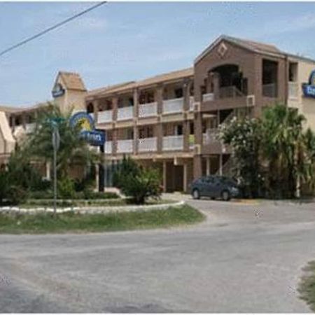 Days Inn By Wyndham Corpus Christi Beach Exteriör bild